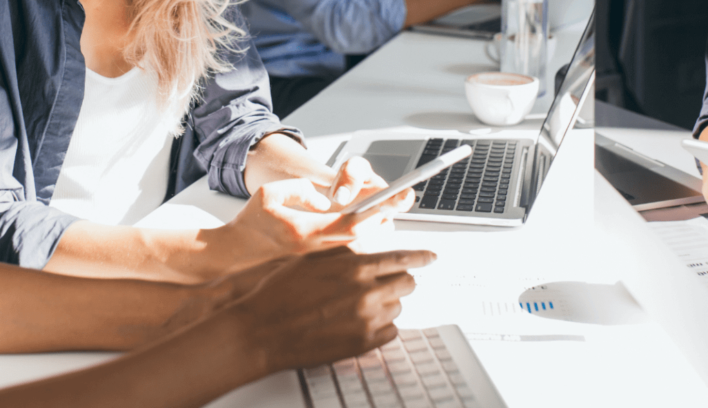 FEATURE.2 IT導入キーパーソンとの高接触率